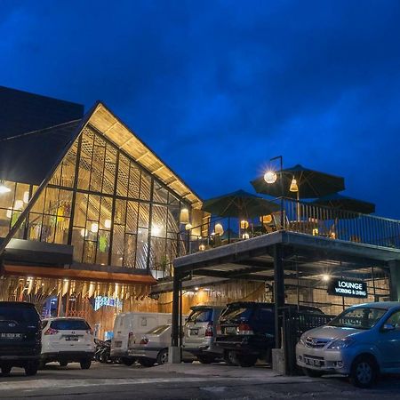 Hotel Ethes Coworking - Coliving & Lounge Ngaglik Exterior foto